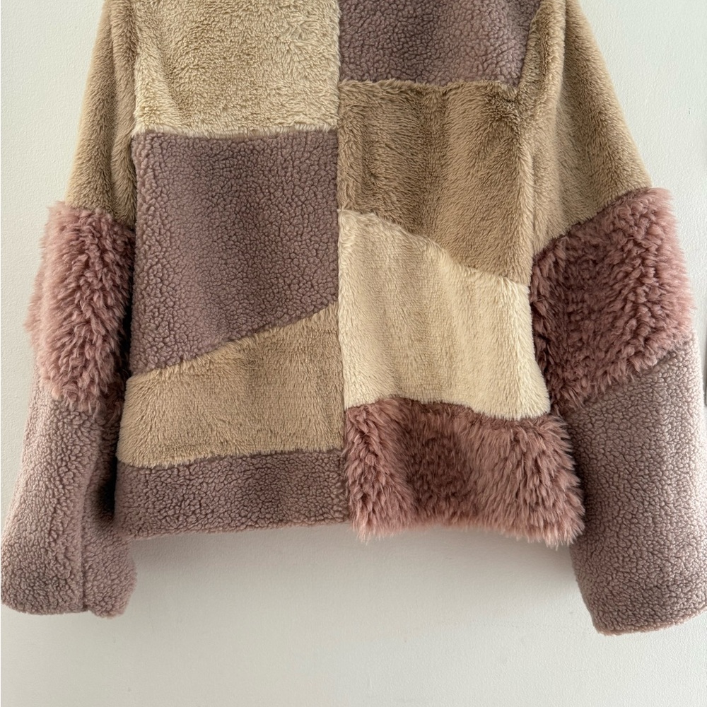 Love Riche Multicolor Sherpa/ Faux FurTeddy Jacket - Picture 2 of 5